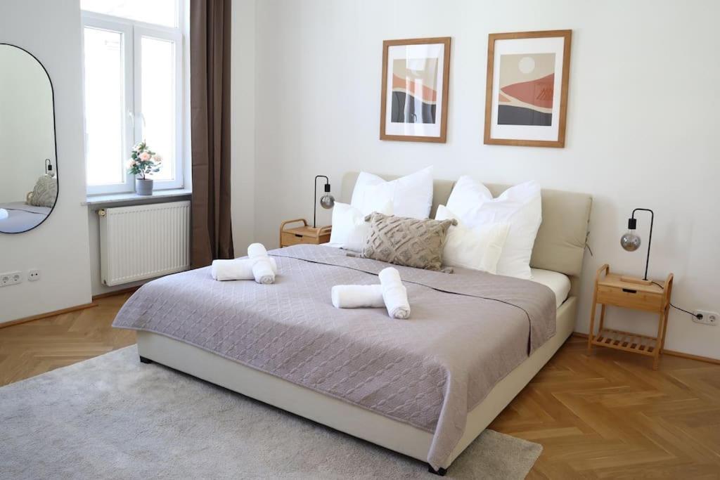Bloom - Cozy Apartment, 5 Stops To City Center Вена Экстерьер фото