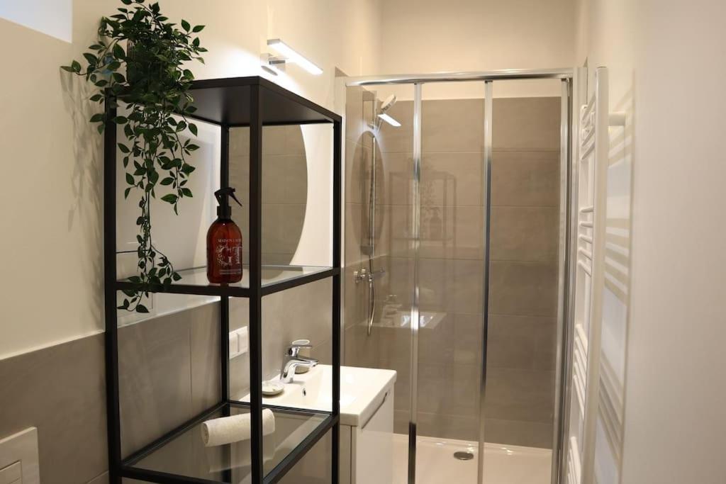 Bloom - Cozy Apartment, 5 Stops To City Center Вена Экстерьер фото